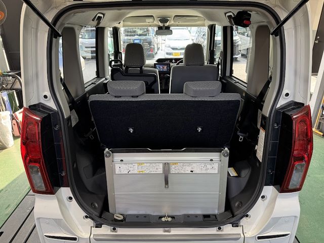 DAIHATSU TANTO 2020 Image 31