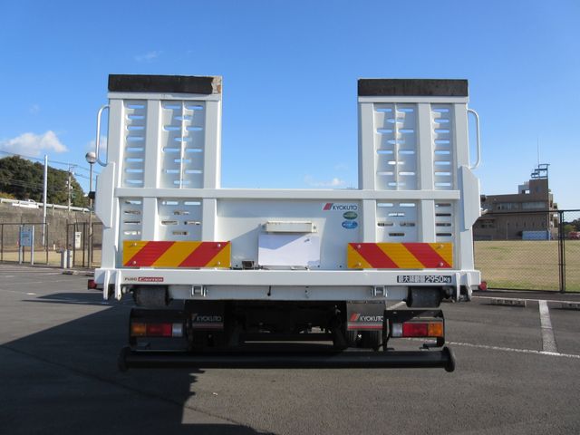 MITSUBISHI CANTER 2021 Image 31