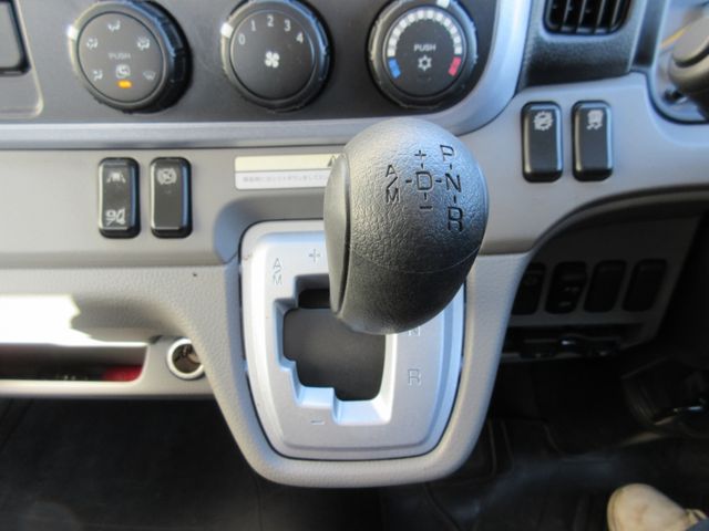 MITSUBISHI CANTER 2021 Image 31