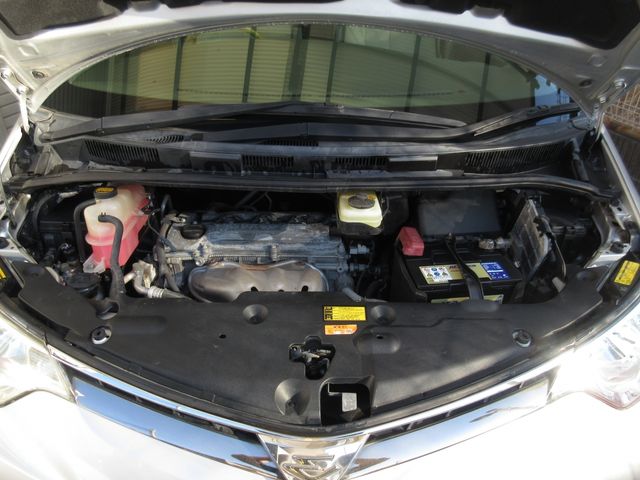 TOYOTA ESTIMA 2006 Image 31