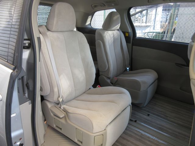 TOYOTA ESTIMA 2006 Image 31