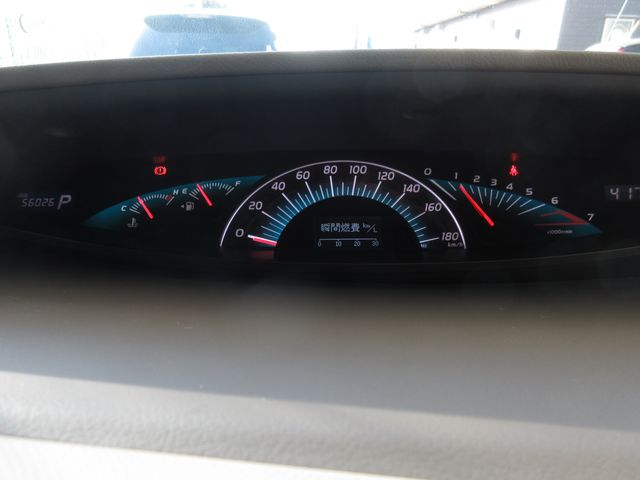 TOYOTA ESTIMA 2006 Image 31