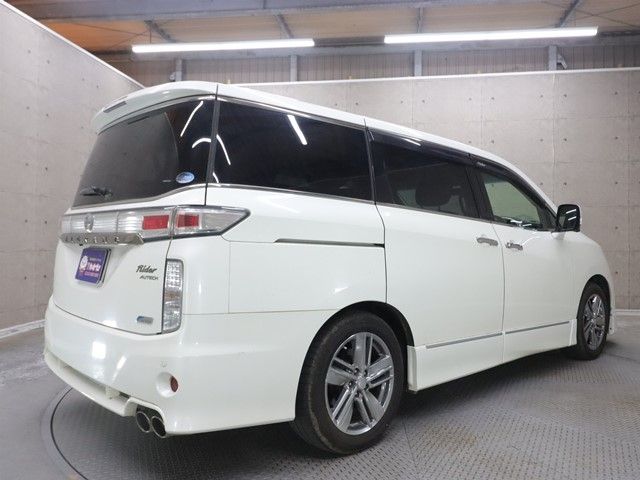 NISSAN ELGRAND 2013 Image 31