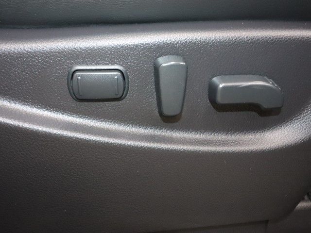 NISSAN ELGRAND 2013 Image 31