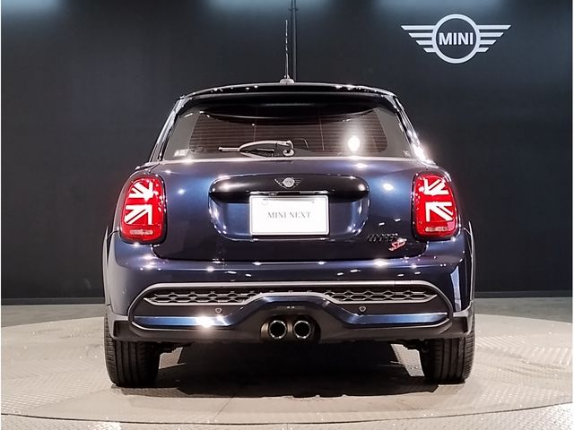 BMW MINI COOPER SD 5DOOR 2022 Image 31