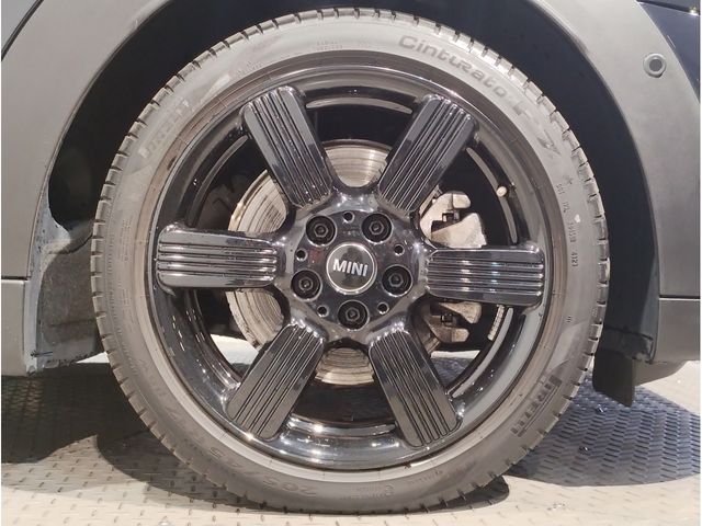 BMW MINI COOPER SD 5DOOR 2022 Image 31