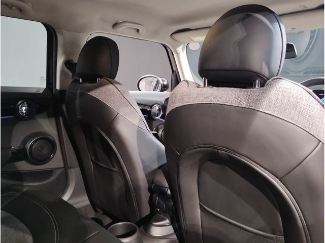 BMW MINI COOPER SD 5DOOR 2022 Image 31