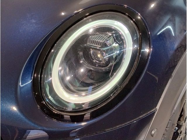 BMW MINI COOPER SD 5DOOR 2022 Image 31