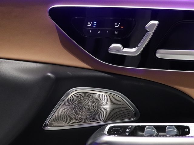 MERCEDES BENZ MERCEDES AMG E CLASS 2025 Image 31