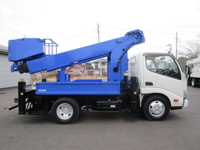 HINO DUTRO 2016 Image 31