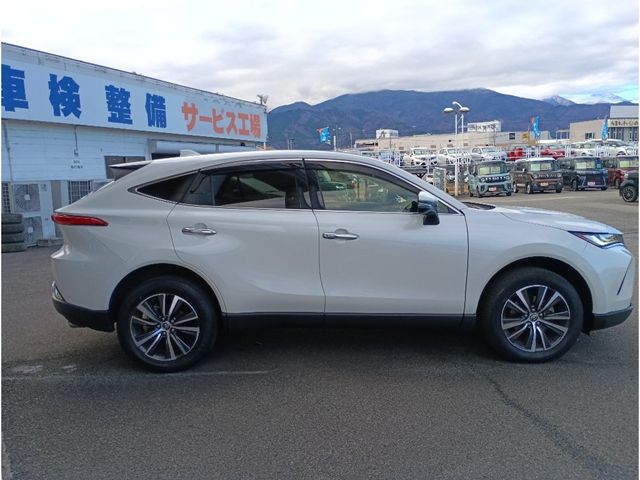 TOYOTA HARRIER 4WD 2021 Image 31