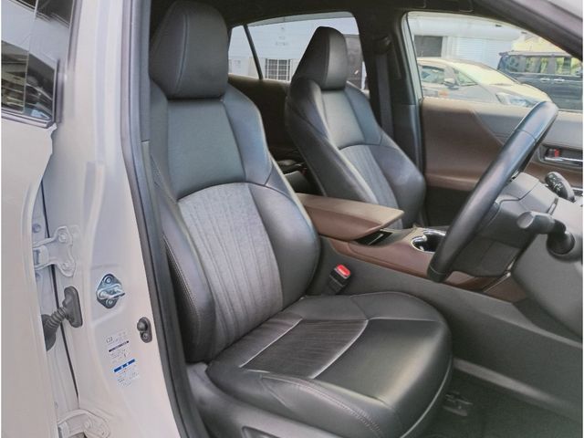 TOYOTA HARRIER 4WD 2021 Image 31