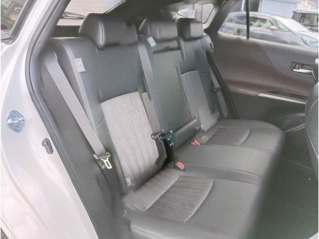 TOYOTA HARRIER 4WD 2021 Image 31