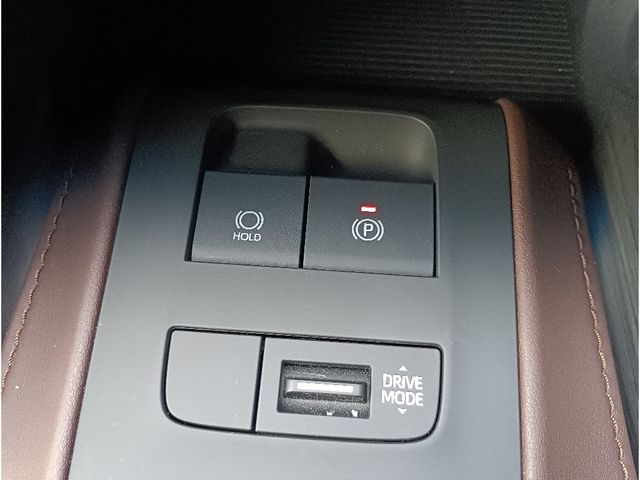 TOYOTA HARRIER 4WD 2021 Image 31