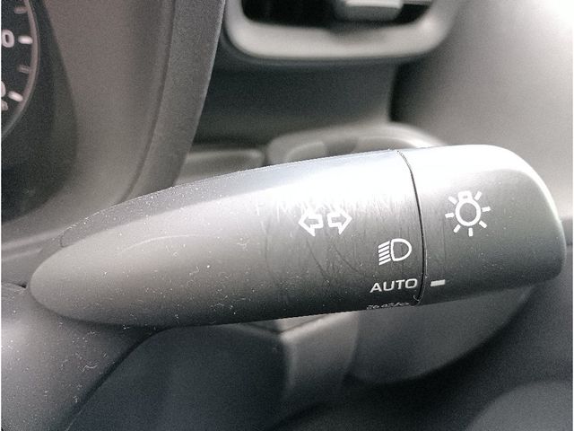 TOYOTA SIENTA HYBRID 2024 Image 31