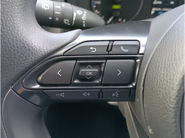 TOYOTA SIENTA HYBRID 2024 Image 31