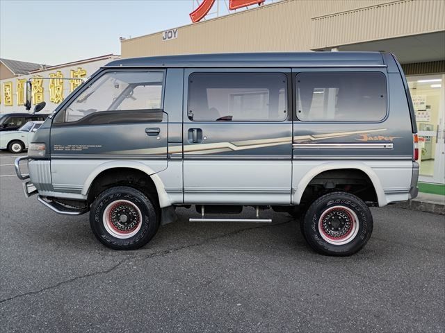 MITSUBISHI DELICA STARWAGON 4WD 1993 Image 31