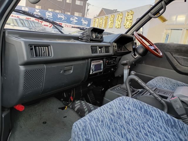 MITSUBISHI DELICA STARWAGON 4WD 1993 Image 31