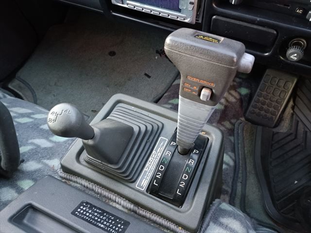 MITSUBISHI DELICA STARWAGON 4WD 1993 Image 31