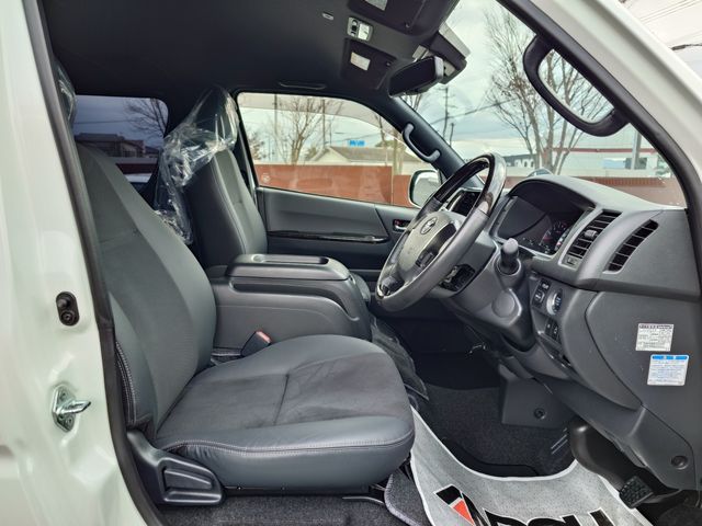 TOYOTA REGIUSACE VAN 2WD 2019 Image 31