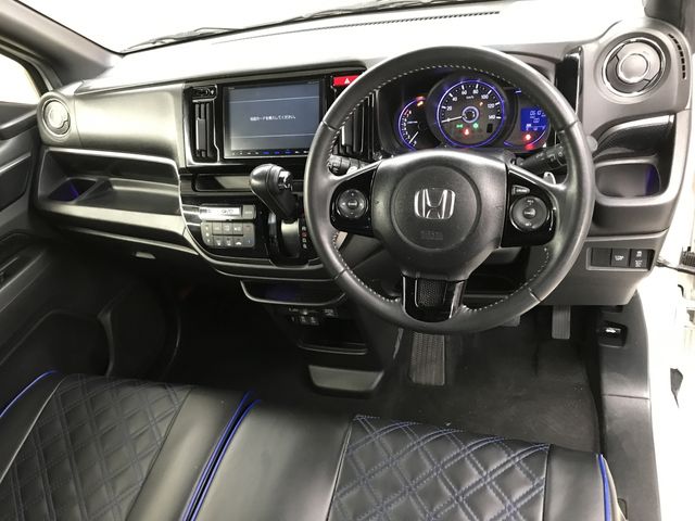 HONDA N-WGN CUSTOM 2018 Image 31