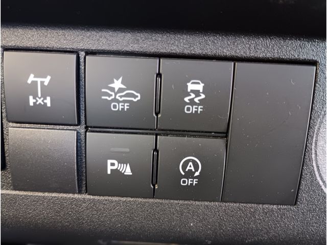 DAIHATSU HIJET TRUCK 4WD 2023 Image 31