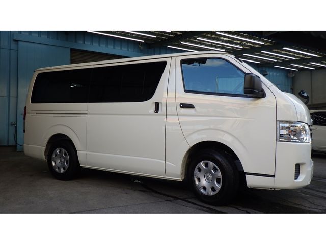 TOYOTA HIACE VAN 1.15T 2WD 2025 Image 31