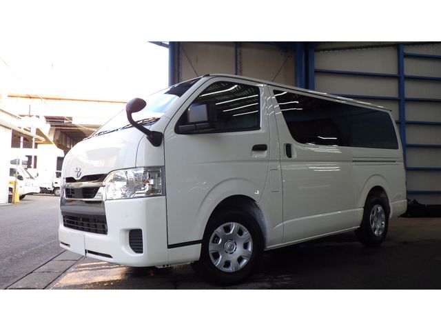 TOYOTA HIACE VAN 1.15T 2WD 2025 Image 31