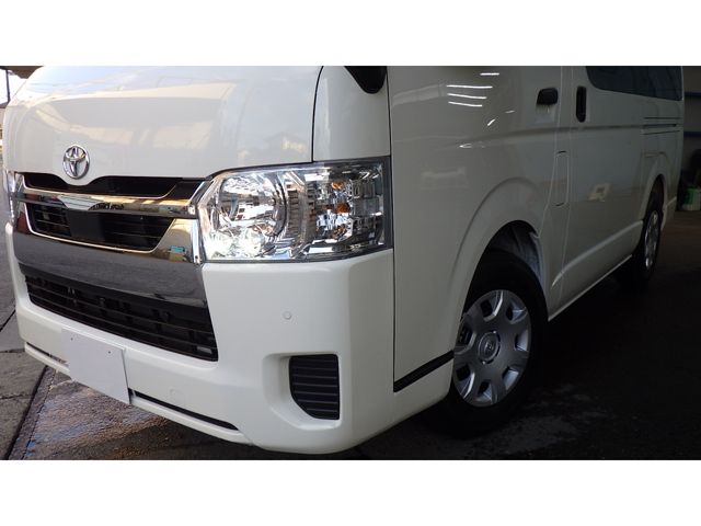 TOYOTA HIACE VAN 1.15T 2WD 2025 Image 31
