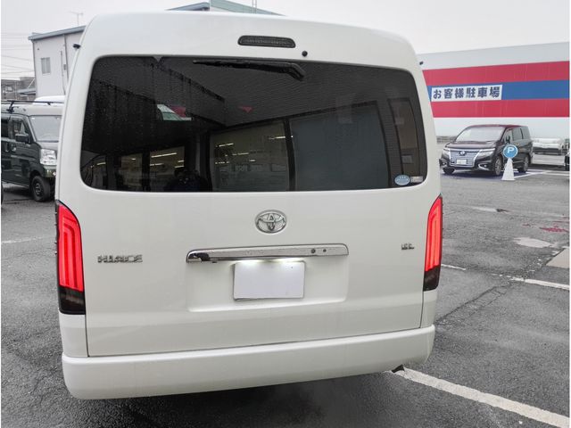 TOYOTA HIACE WAGON 2017 Image 31