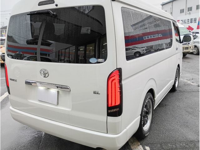 TOYOTA HIACE WAGON 2017 Image 31