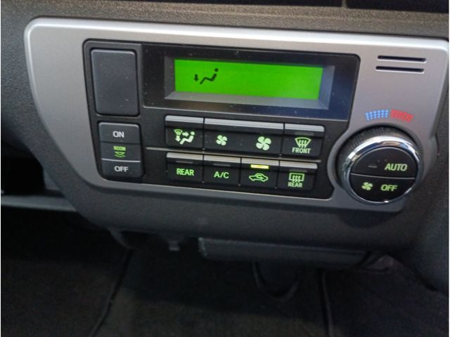 TOYOTA HIACE WAGON 2017 Image 31