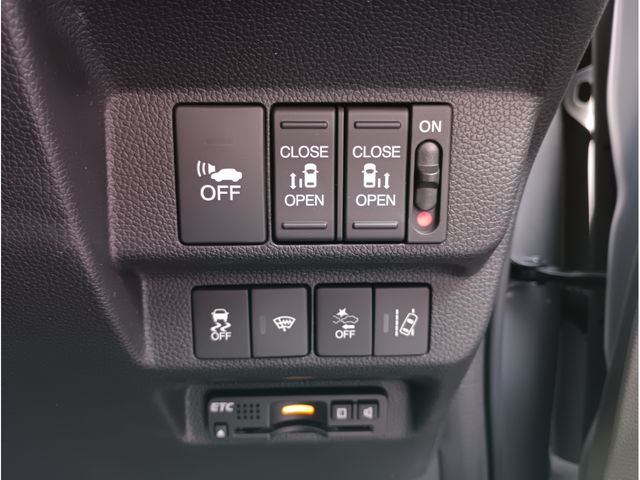 HONDA FREED PLUS HYBRID 2018 Image 31