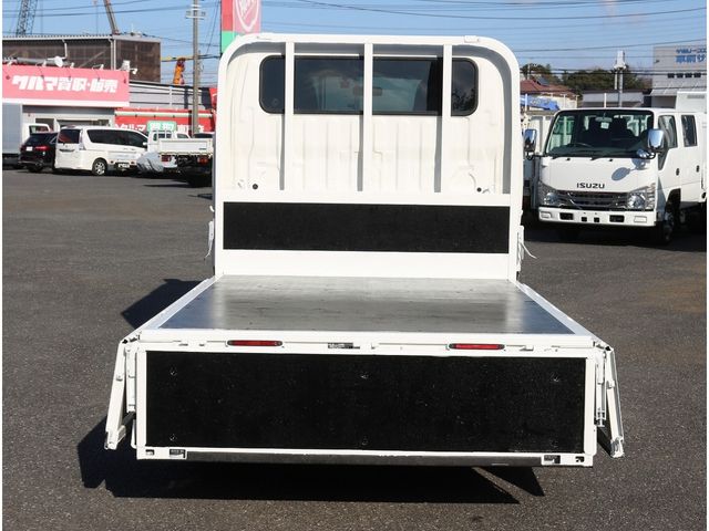 TOYOTA TOYOACE 2018 Image 31