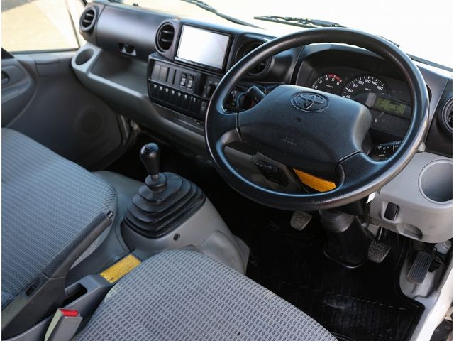 TOYOTA TOYOACE 2018 Image 31