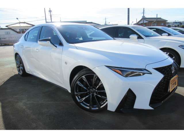 TOYOTA LEXUS IS300H 2021 Image 31