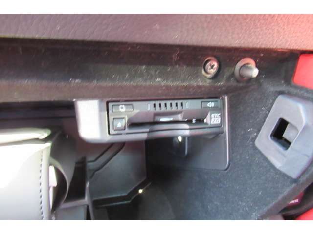 TOYOTA LEXUS IS300H 2021 Image 31