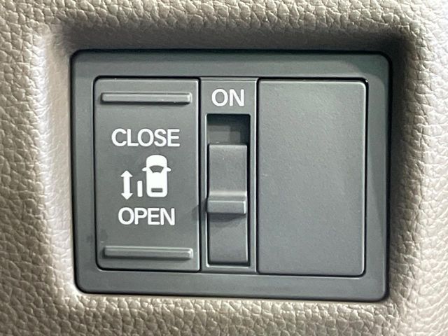 HONDA N BOX 2022 Image 31