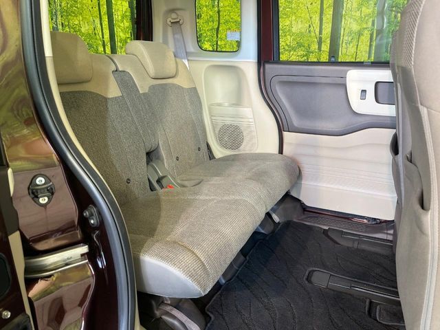 HONDA N BOX 2020 Image 31