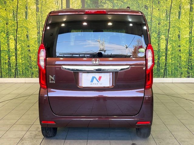HONDA N BOX 2020 Image 31