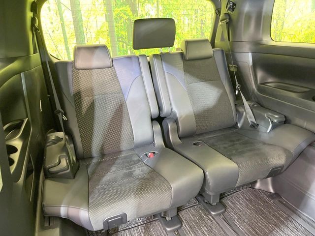 TOYOTA VELLFIRE 2017 Image 31