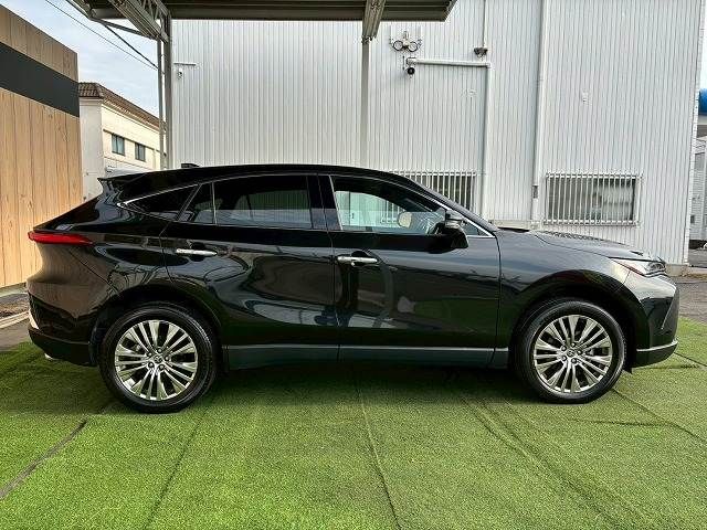 TOYOTA HARRIER HYBRID 2023 Image 31