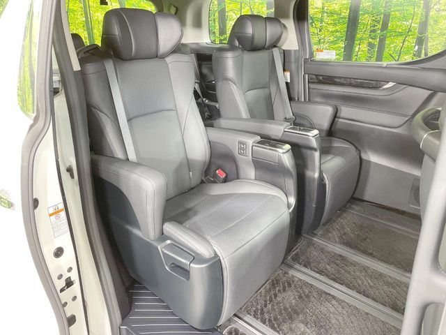 TOYOTA ALPHARD 4WD 2020 Image 31