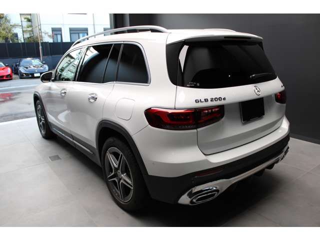 MERCEDES BENZ GLB 2023 Image 31