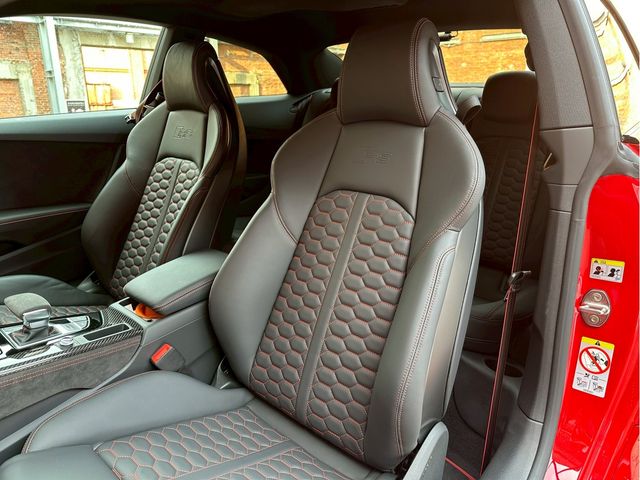 AUDI RS5 2024 Image 31