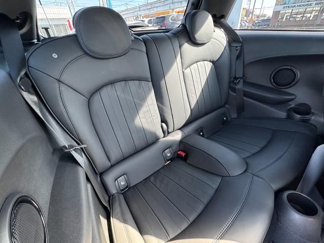 BMW MINI COOPER S 2023 Image 31