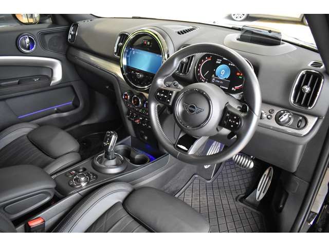 BMW MINI CROSSOVER 2021 Image 31