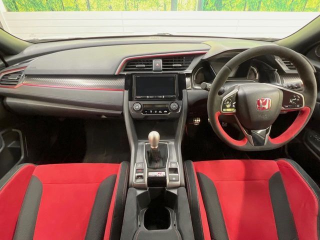 HONDA CIVIC HATCHBACK 2020 Image 31