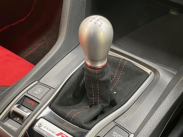 HONDA CIVIC HATCHBACK 2020 Image 31