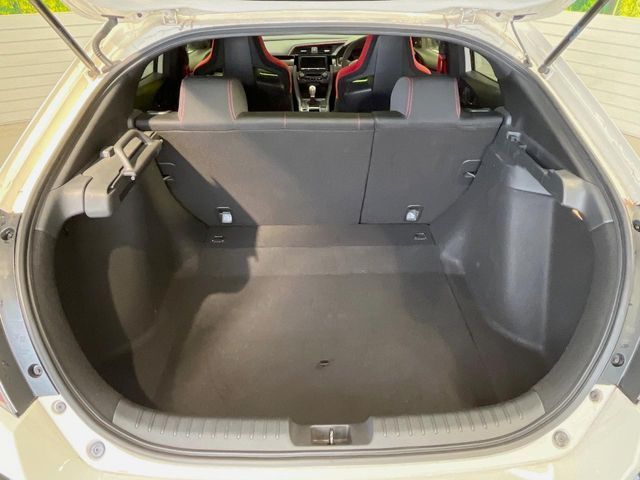 HONDA CIVIC HATCHBACK 2020 Image 31